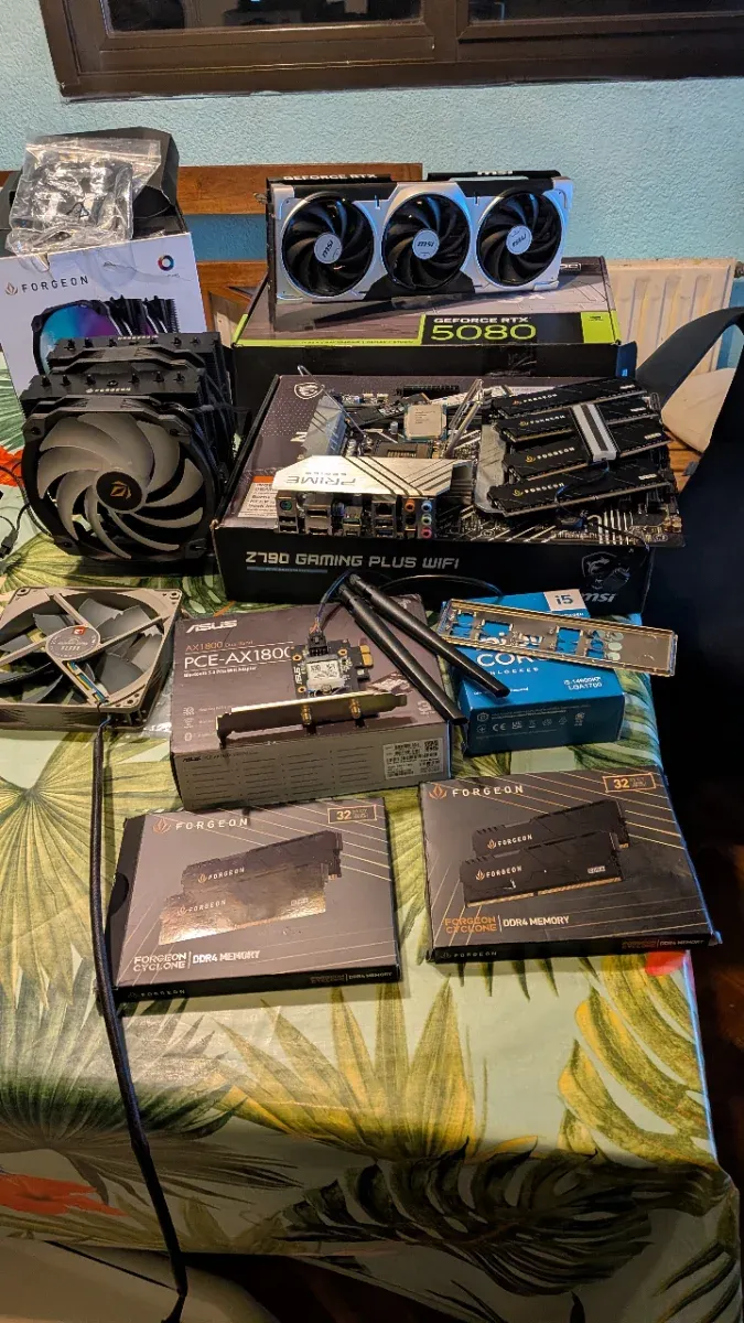 RTX 5080 2+4Tb 64Gb RAM PB Z690 WiFi I5 14600KF
