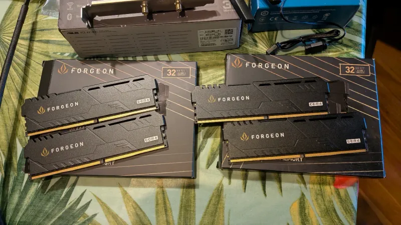 RTX 5080 2+4Tb 64Gb RAM PB Z690 WiFi I5 14600KF afbeelding 4