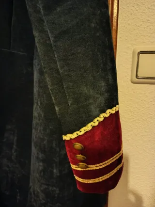 Levita LILY ROSE Rojo y azul. Terciopelo.