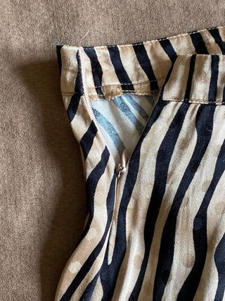 Falda ASOS satén estampado cebra talla 36