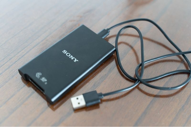 Lector de Tarjetas Sony MRW-G2 afbeelding 2