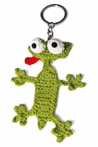Llavero de crochet de lagarto hecho a mano