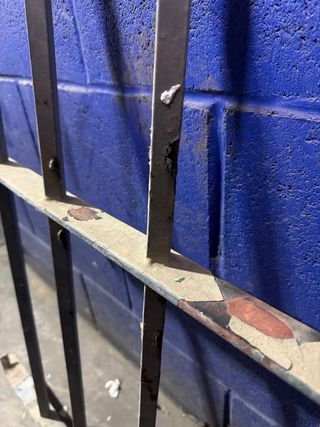 Reja metálica de seguridad