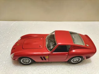 Ferrari 250 GTO Bburago 1/24