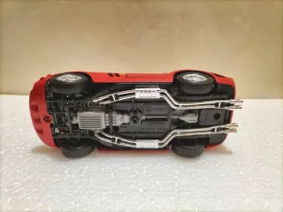 Ferrari 250 GTO Bburago 1/24