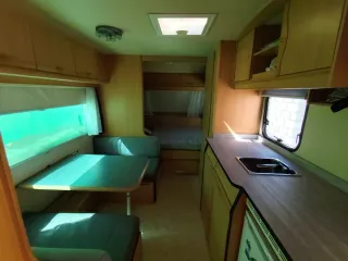 Caravana Adria 542 PK