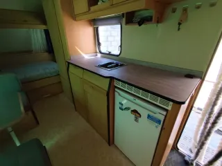 Caravana Adria 542 PK