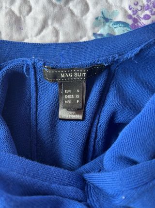 Vestido azul tirantes cruzados en la espalda