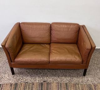 Sofá vintage cuero camel mid century Stouby