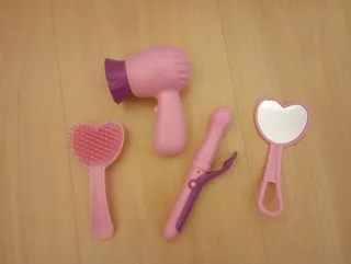 Tocador infantil con taburete