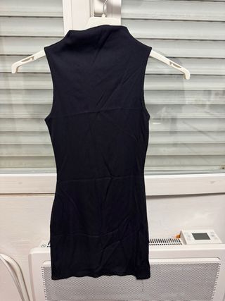 Vestido negro corto