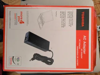 Adaptador Corriente Toshiba Universal