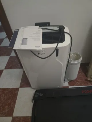 Aire Acondicionado Portátil DeLonghi Pinguino