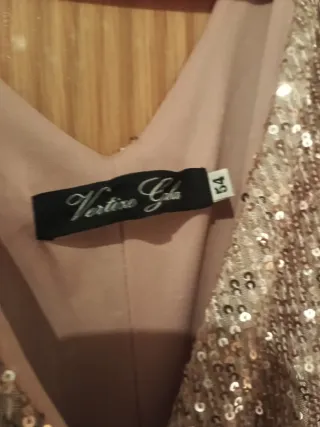 Vestido fiesta lentejuelas dorado T.54