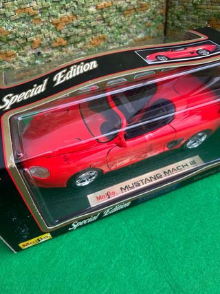 Mustang Mach III – Special Edition Trophée – 1:18