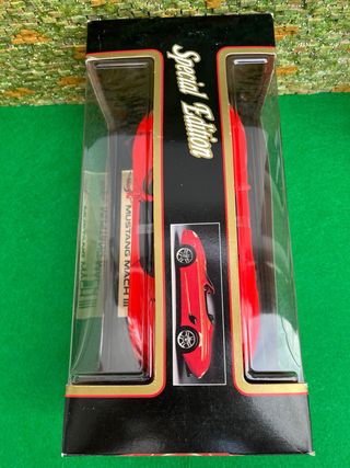 Mustang Mach III – Special Edition Trophée – 1:18