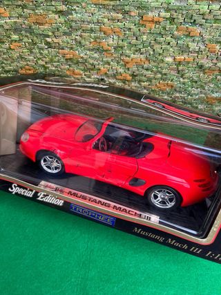 Mustang Mach III – Special Edition Trophée – 1:18