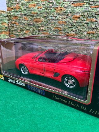 Mustang Mach III – Special Edition Trophée – 1:18