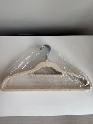 10 Perchas Terciopelo Beige Amazon