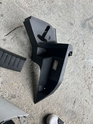 Plásticos Interior Ford Fiesta 2005