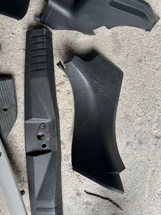 Plásticos Interior Ford Fiesta 2005