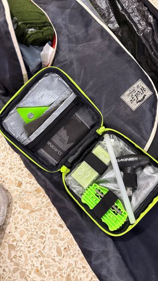 Tabla Snowboard y Fijaciones Burton