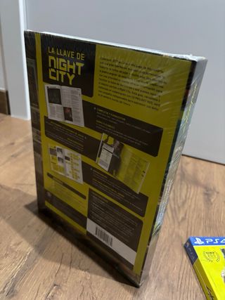 Cyberpunk 2077 PS4 + Guía Coleccionista