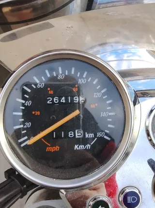 Hyosung Aquila 250 Roja