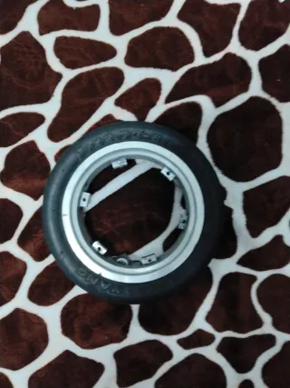 Llanta para patinete eléctrico
