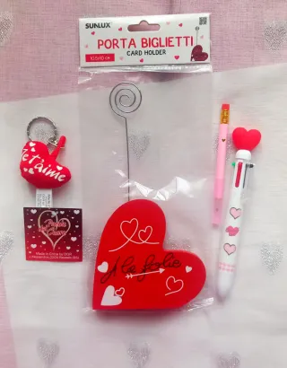 Peluche Hello Kitty, Portafoto, Penna, Portachiavi