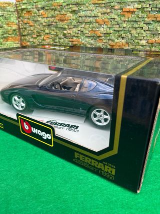 Ferrari 456 GT (1992) – Escala 1:18 – Bburago
