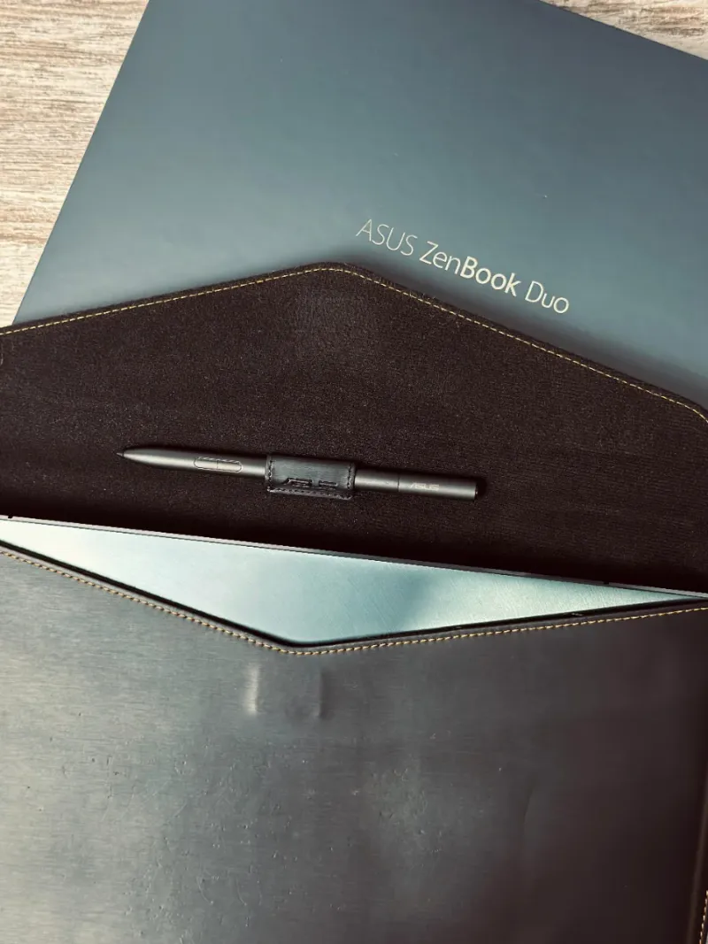 ASUS Zenbook Pro Duo 15 OLED UX582ZM afbeelding 4