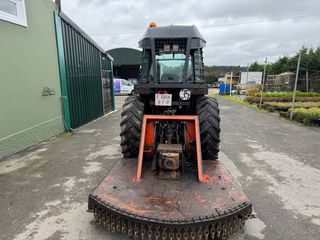 Tractor Kubota M8540