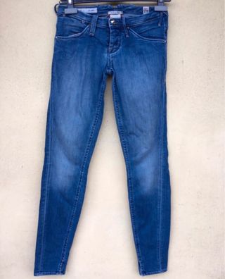 Set Jeans, Blusa e Scarpe Nike