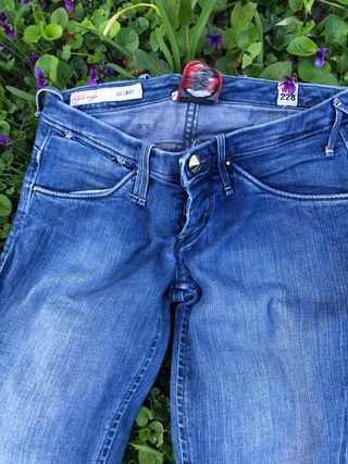 Set Jeans, Blusa e Scarpe Nike