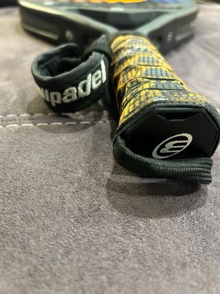 Pala Bullpadel Hack 02 Pro