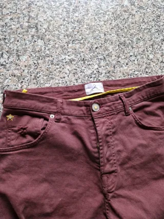 Jeans Berna viola strappati