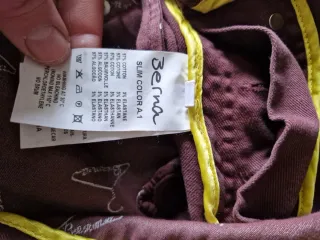 Jeans Berna viola strappati