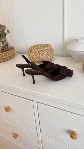 Zapatos Zara tacón marrón lazo