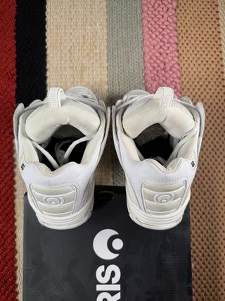 Osiris D3 2001 Triple White Vintage