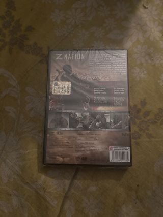 Z Nation Stagione 1 DVD Contiene 4 Dischi