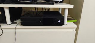 Xbox One 500GB + 3 Giochi