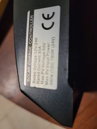 Regolatore di carica MPPT 12V/24V