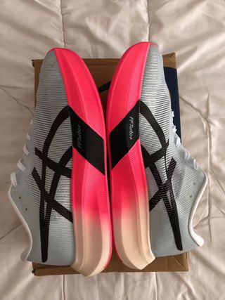 Zapatillas ASICS Metaspeed Sky Paris Talla 41.5