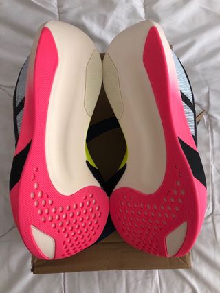 Zapatillas ASICS Metaspeed Sky Paris Talla 41.5