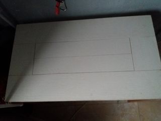 Mesa artesanal de madera maciza