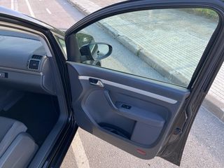 Volkswagen Touran 2014