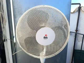 Ventilador de pie