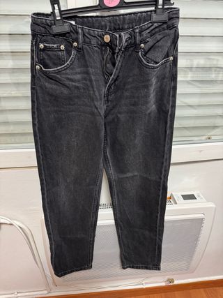 Pantalón vaquero negro talla 13-14