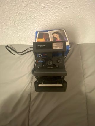 Cámara Polaroid 636 Closeup Negra